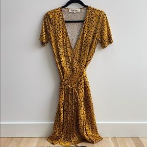 Diane von furstenberg silk wrap dress